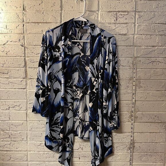 Additions by Chico’s Blue Black White Floral Open Front Cardigan - Size 2 (L/XL) - Picture 1 of 8